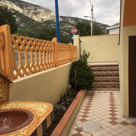 Гостевой дом Casa Del Sole Кала-Гононе