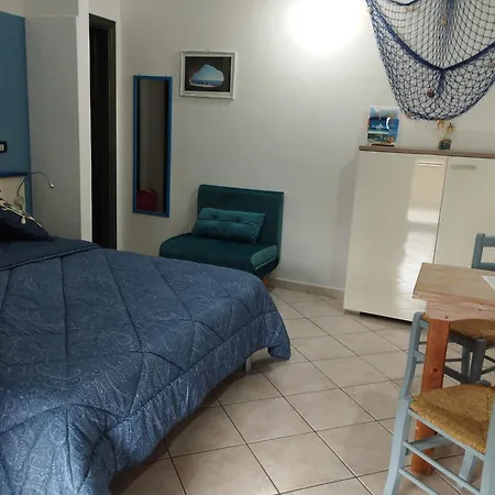 Casa Del Sole 게스트하우스 3*